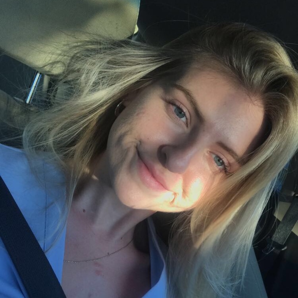 Meet your Posher, Cayley